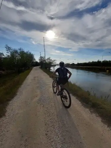 Su e giù per Comacchio 